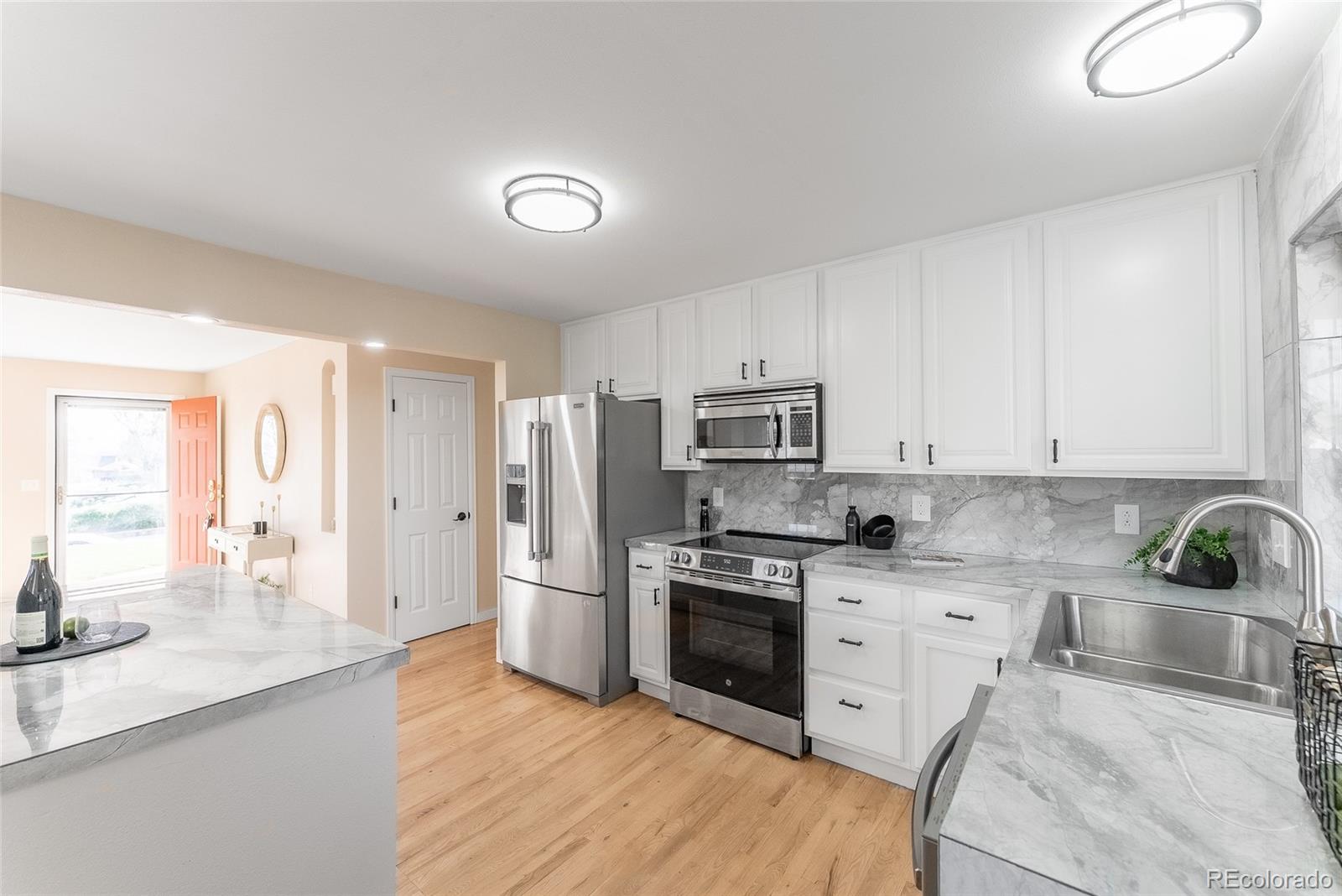 MLS Image #11 for 5384 s datura street,littleton, Colorado