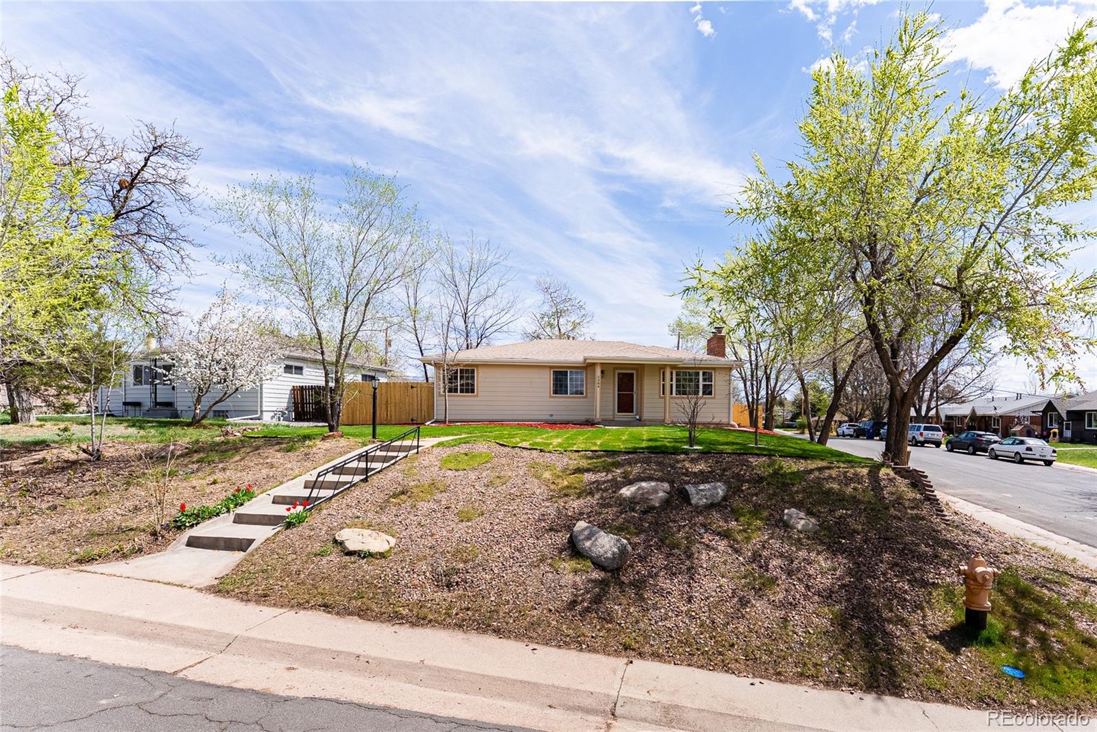 MLS Image #2 for 5384 s datura street,littleton, Colorado