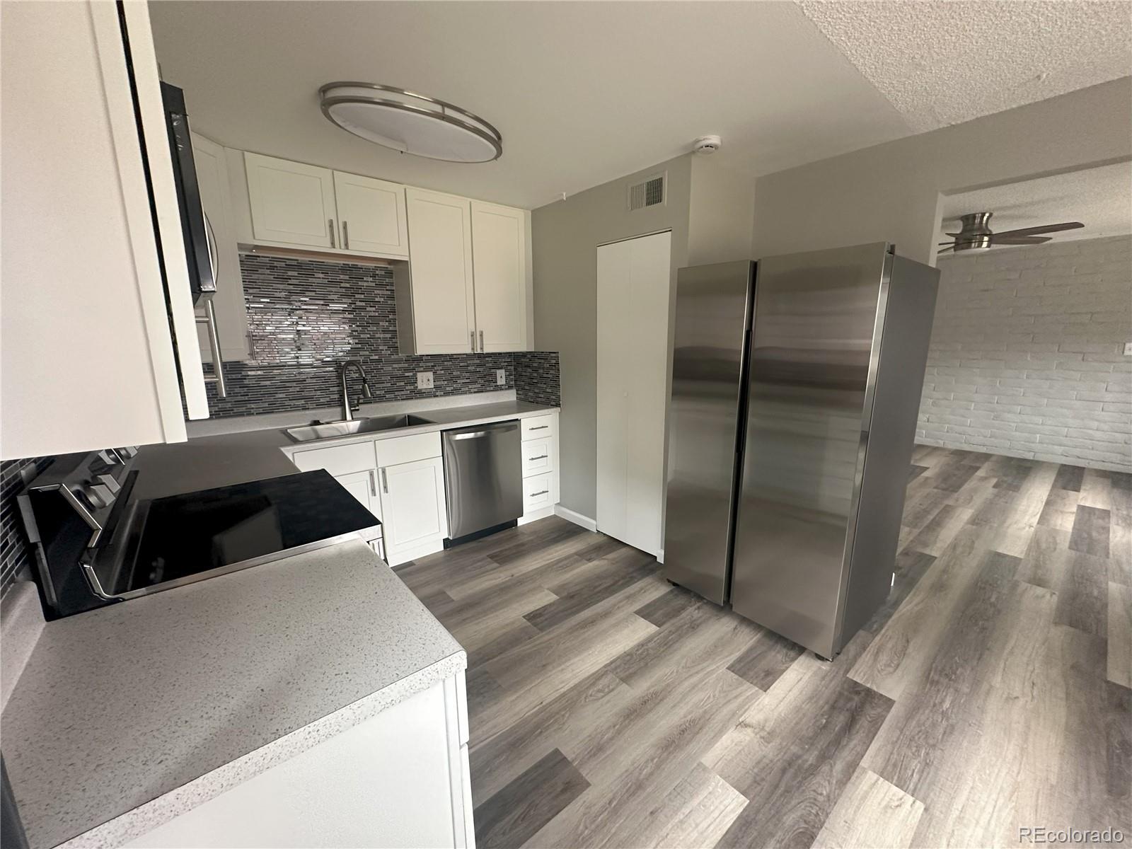 MLS Image #5 for 6800 e tennessee avenue,denver, Colorado
