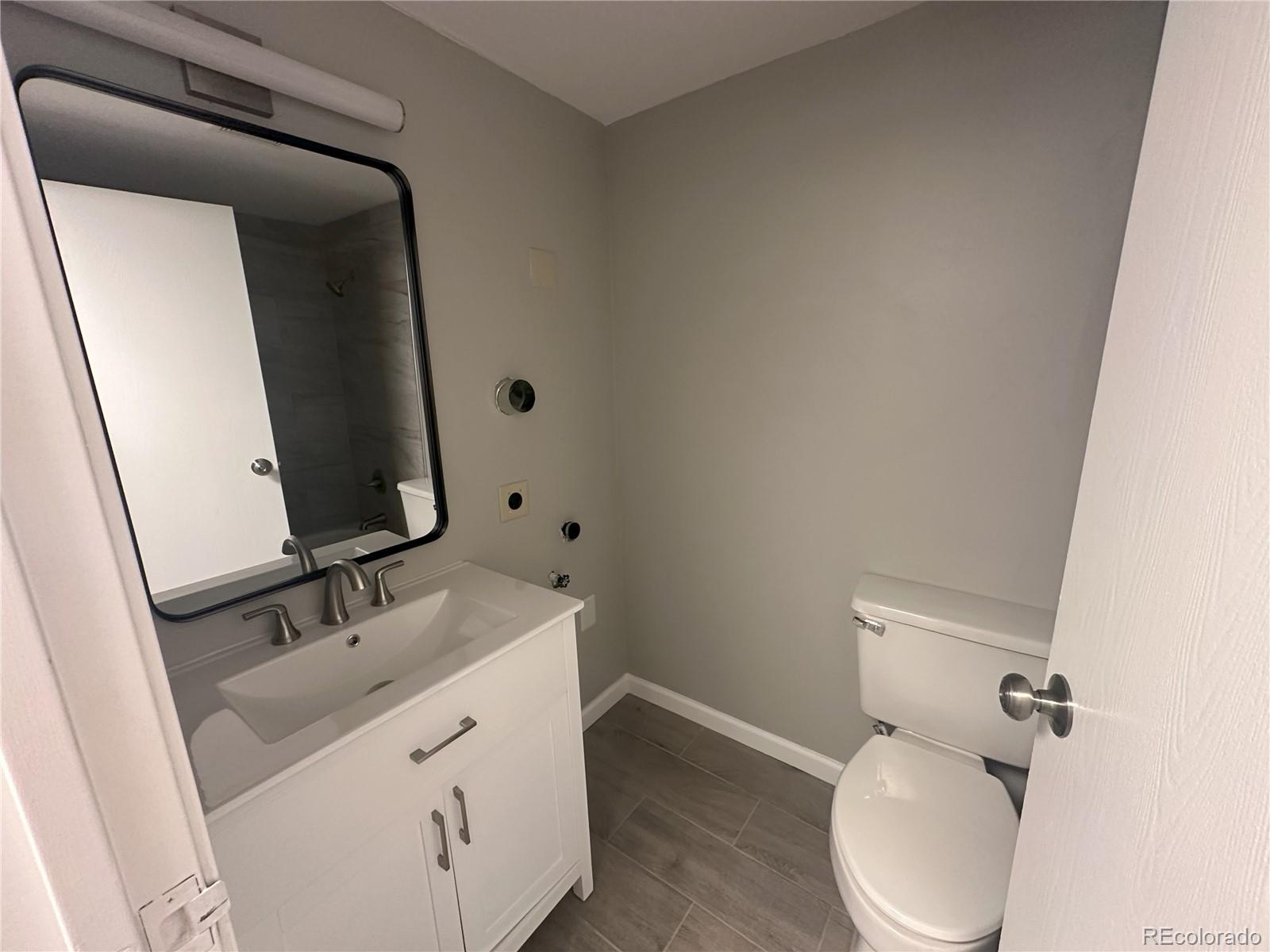 MLS Image #8 for 6800 e tennessee avenue,denver, Colorado