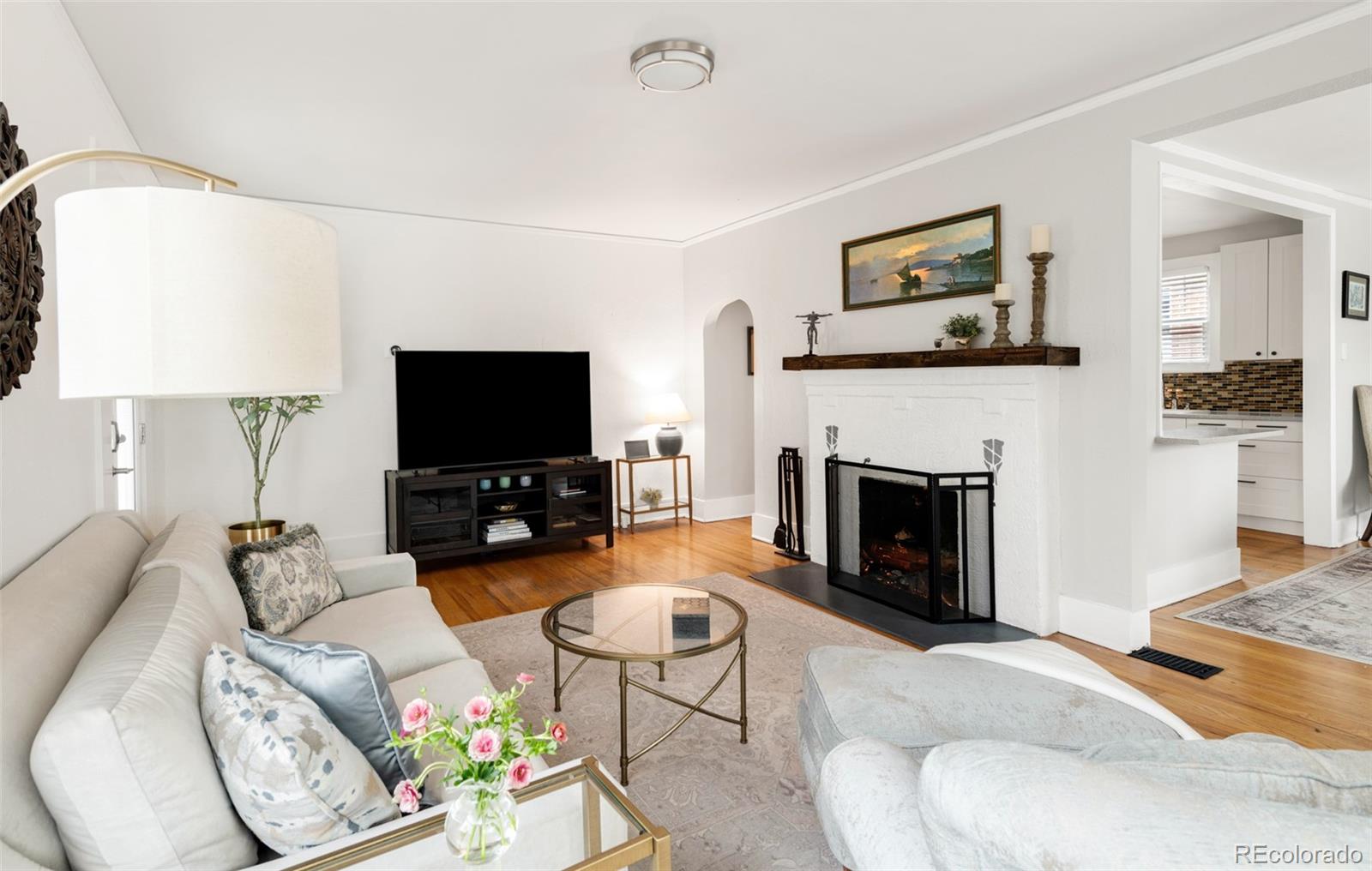 MLS Image #2 for 945  jackson street,denver, Colorado