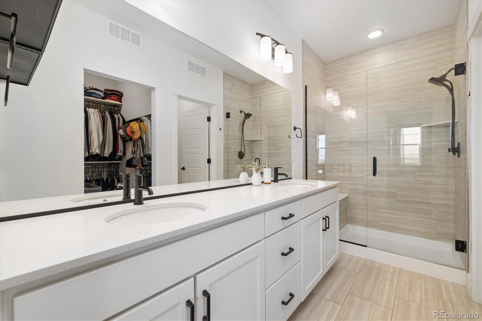 MLS Image #21 for 1565 w 67th avenue,denver, Colorado