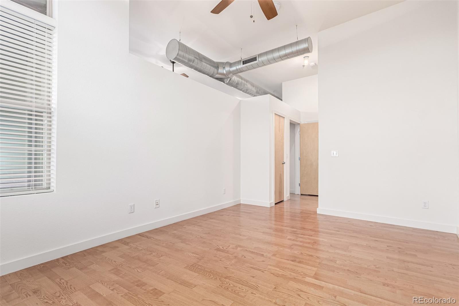 MLS Image #13 for 7700 e 29th avenue,denver, Colorado