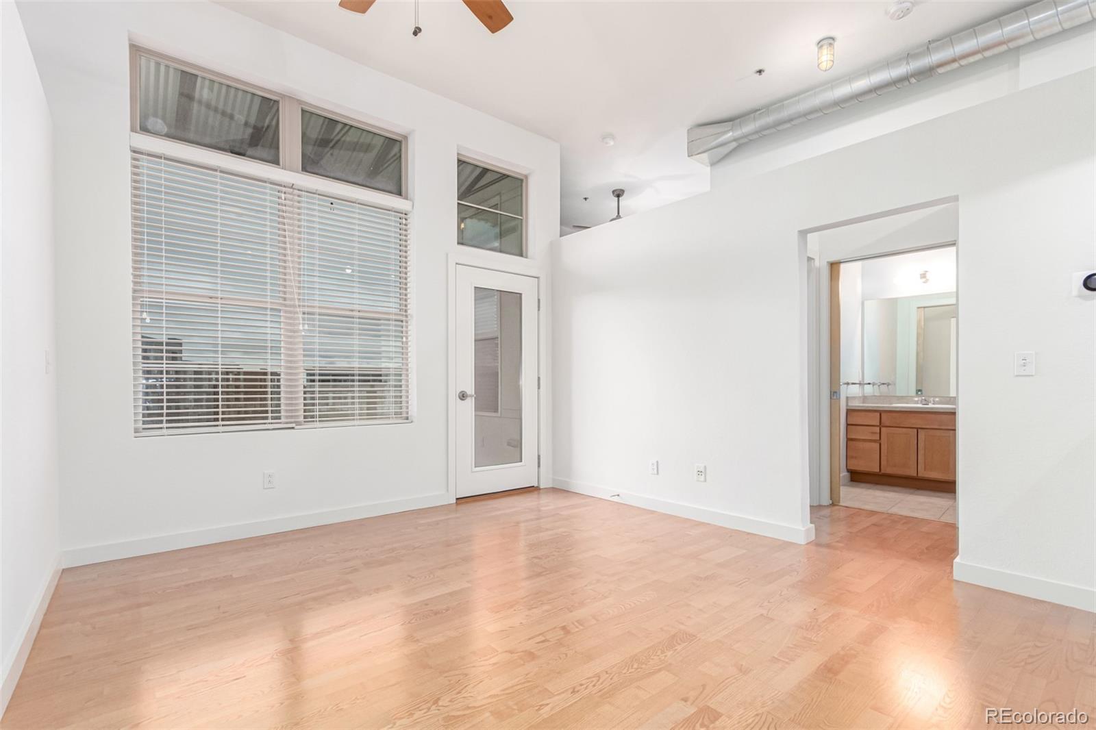 MLS Image #5 for 7700 e 29th avenue,denver, Colorado