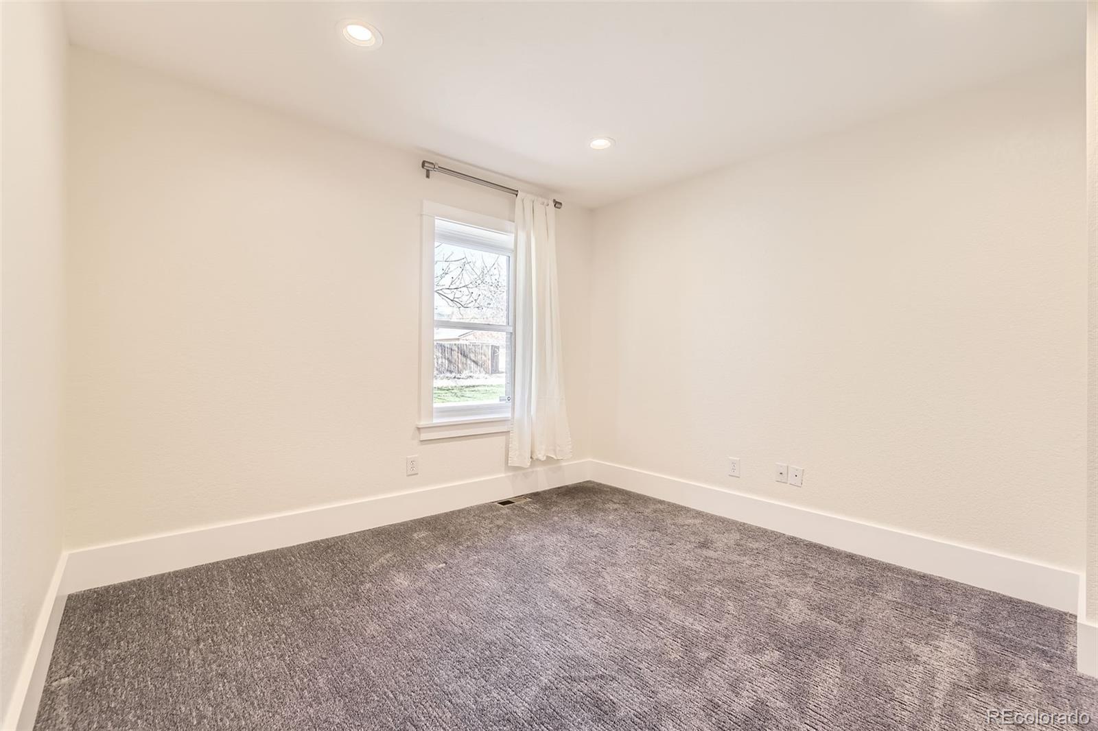 MLS Image #14 for 2692 n raleigh street,denver, Colorado