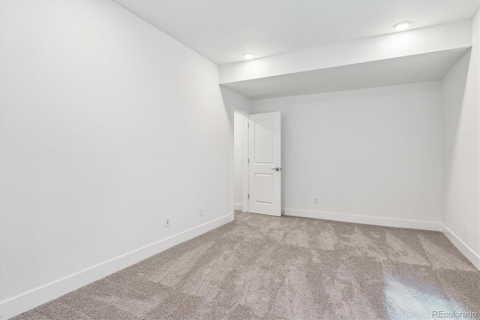 MLS Image #17 for 8245  cokedale circle,littleton, Colorado