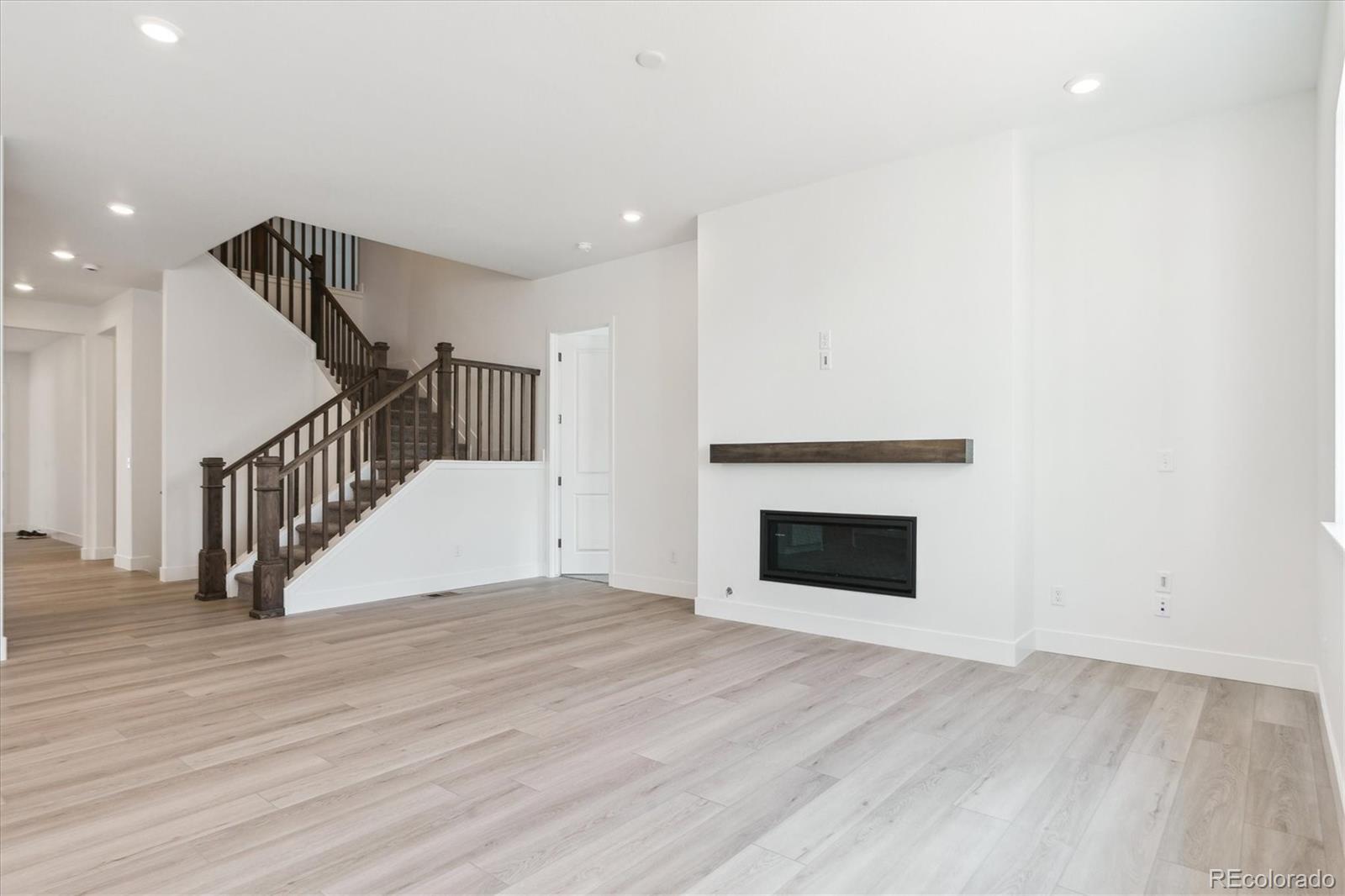 MLS Image #7 for 8245  cokedale circle,littleton, Colorado