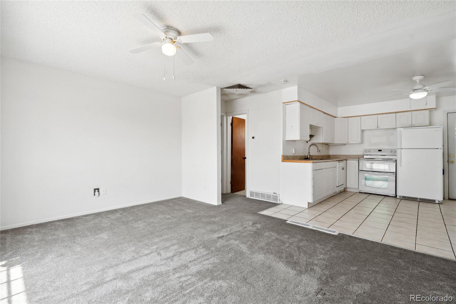 MLS Image #7 for 12065 e kentucky avenue,aurora, Colorado