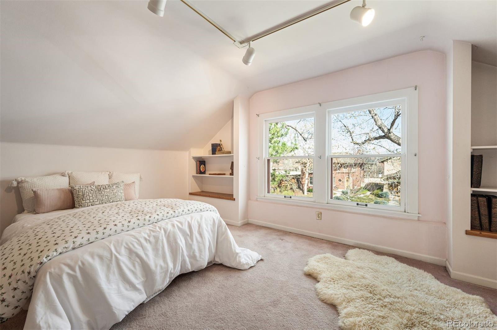 MLS Image #17 for 461 n marion street,denver, Colorado