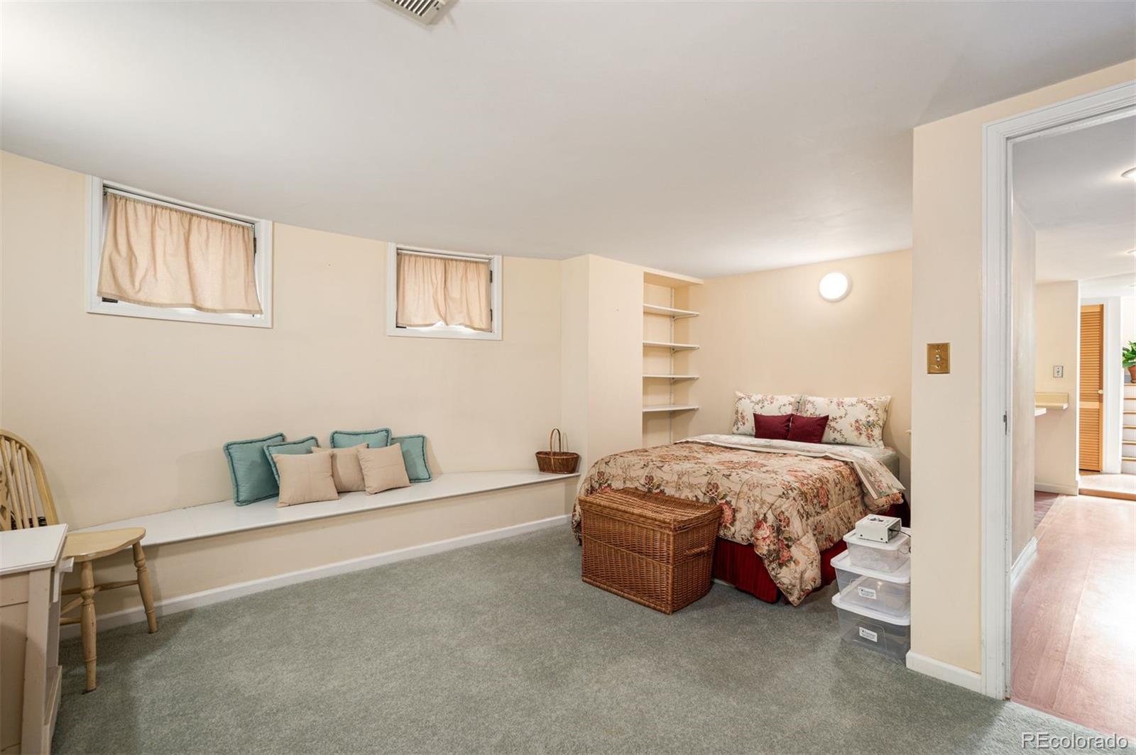 MLS Image #21 for 461 n marion street,denver, Colorado