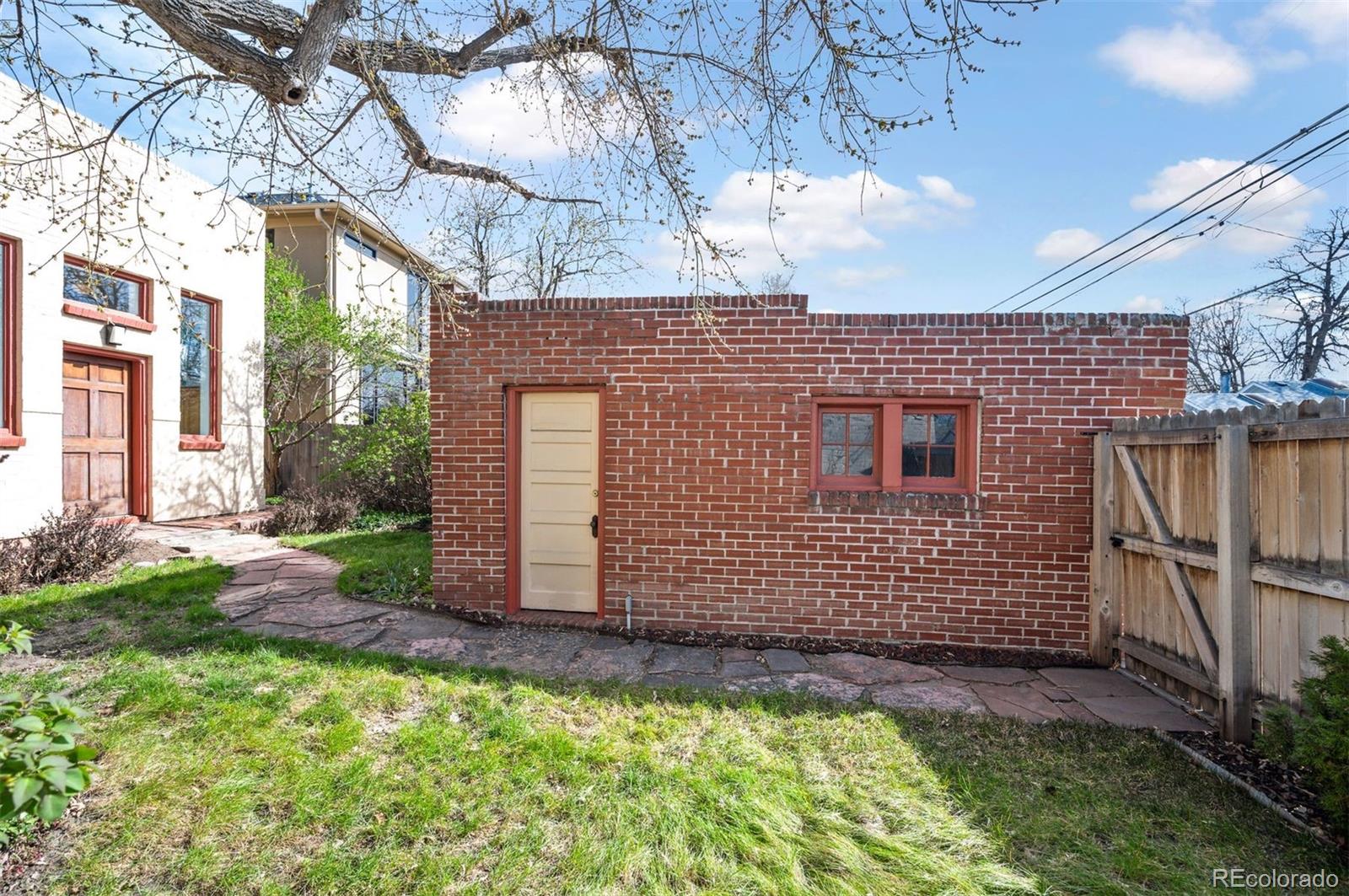 MLS Image #23 for 461 n marion street,denver, Colorado