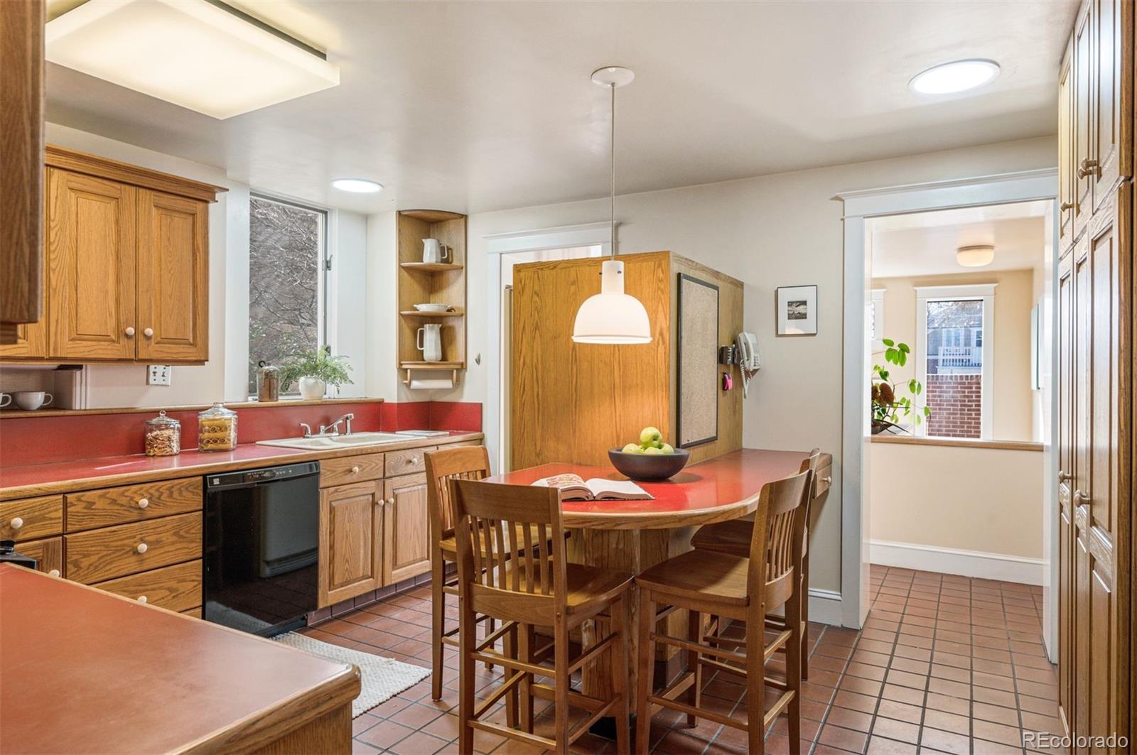 MLS Image #4 for 461 n marion street,denver, Colorado