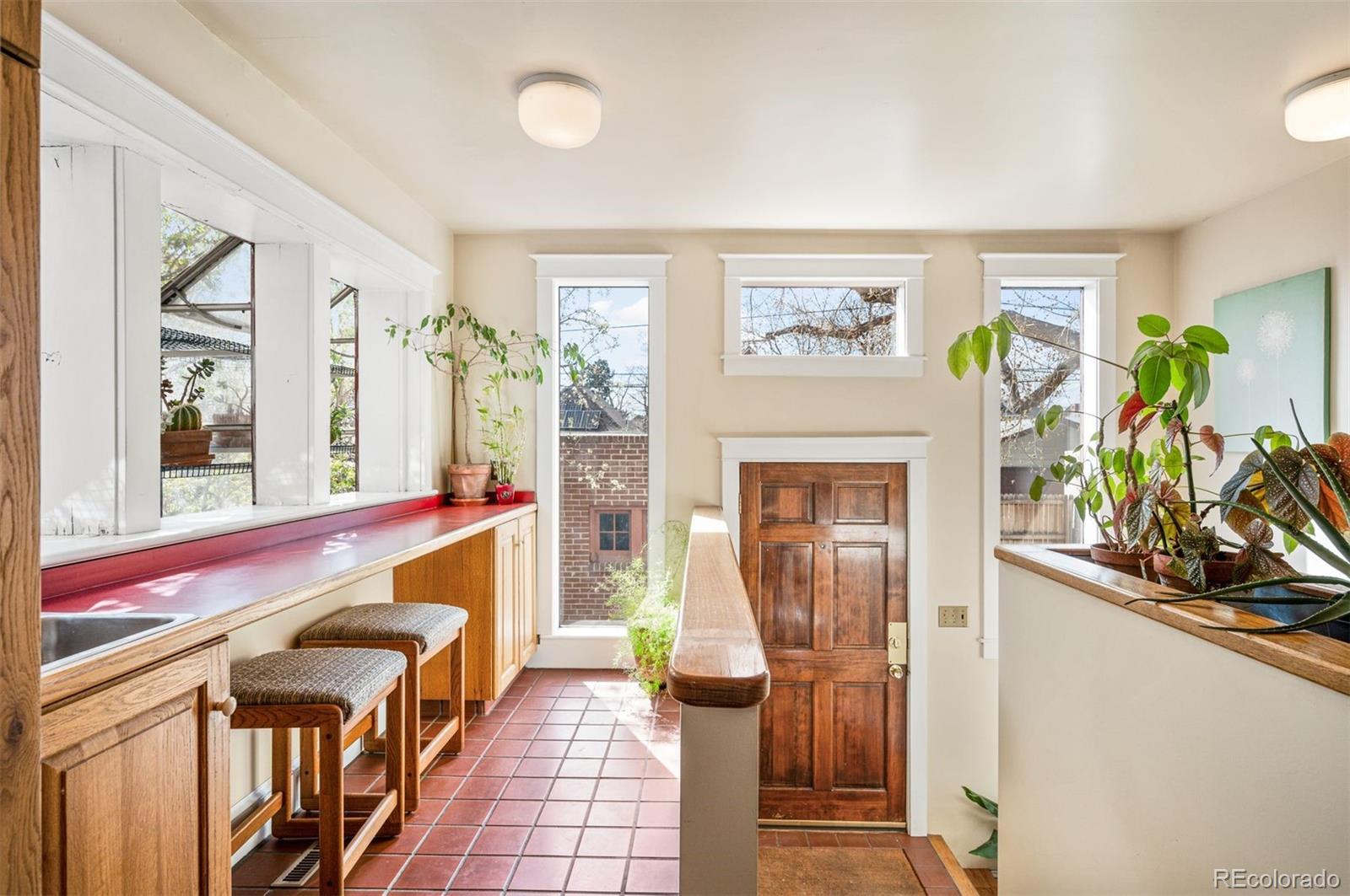 MLS Image #5 for 461 n marion street,denver, Colorado