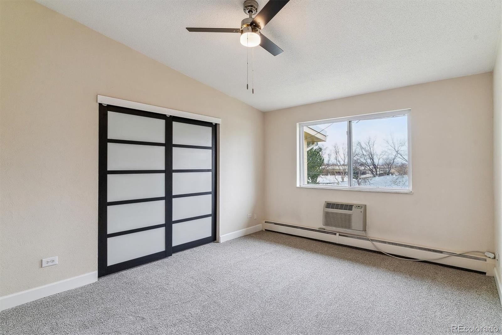 MLS Image #13 for 610 s clinton street 3d,denver, Colorado
