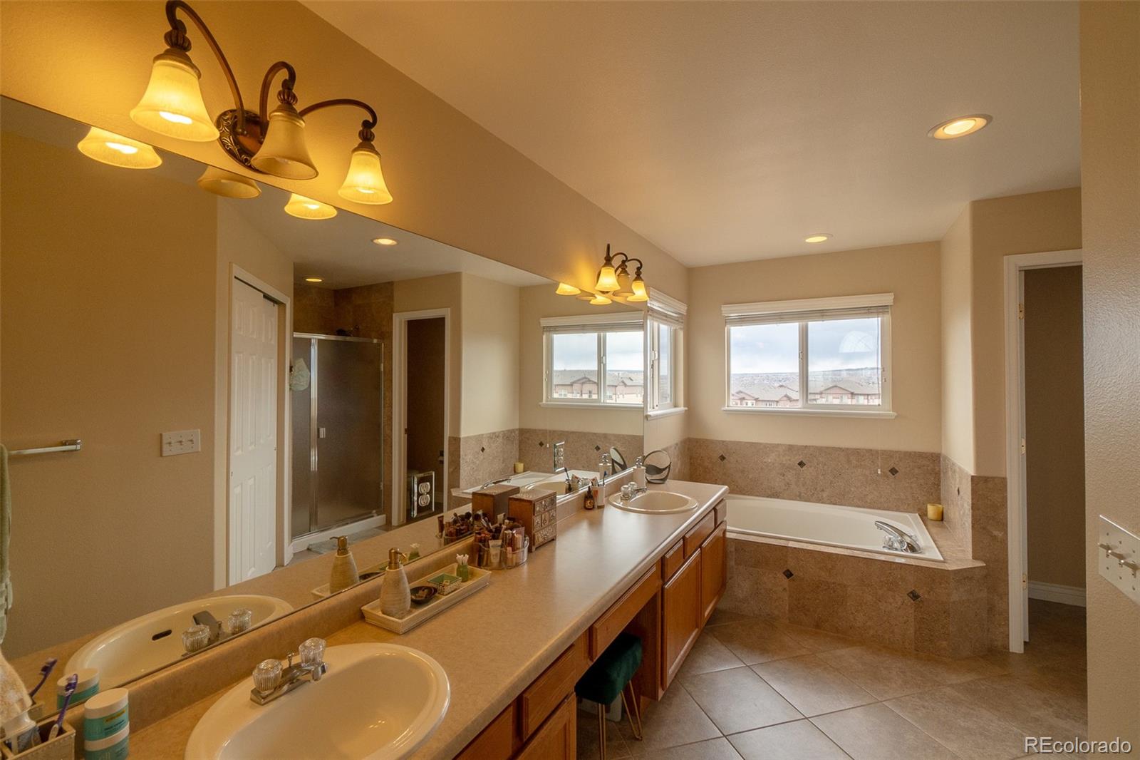 MLS Image #38 for 5342  sunset ridge ,colorado springs, Colorado