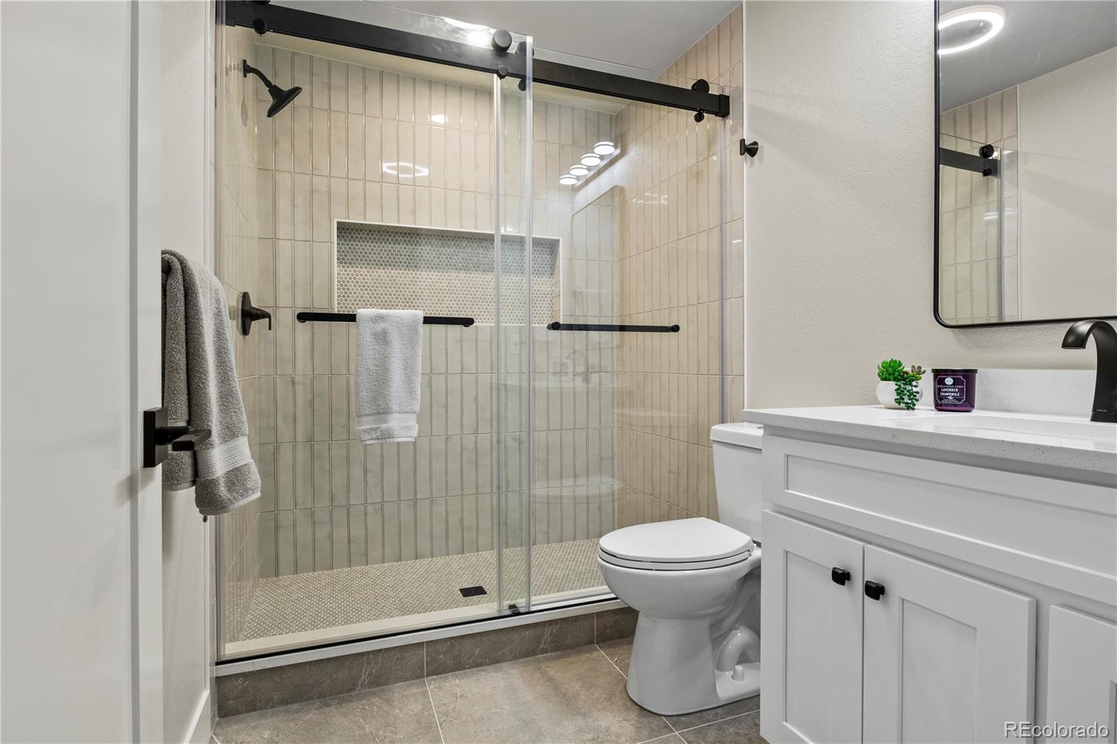 MLS Image #30 for 1427 w briarwood avenue,littleton, Colorado