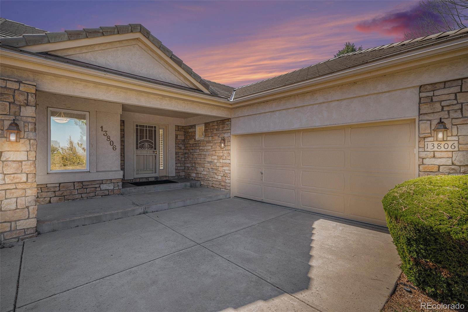 MLS Image #3 for 13806 e chenango drive,aurora, Colorado
