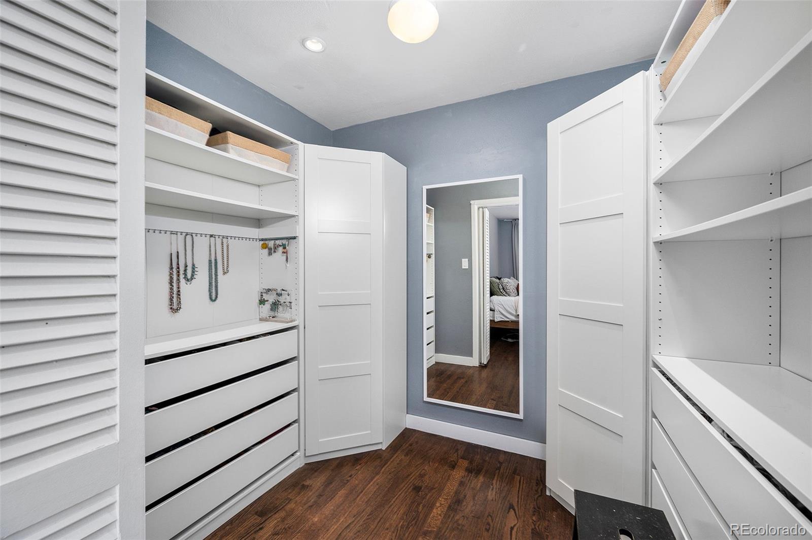 MLS Image #18 for 354 s niagara street,denver, Colorado
