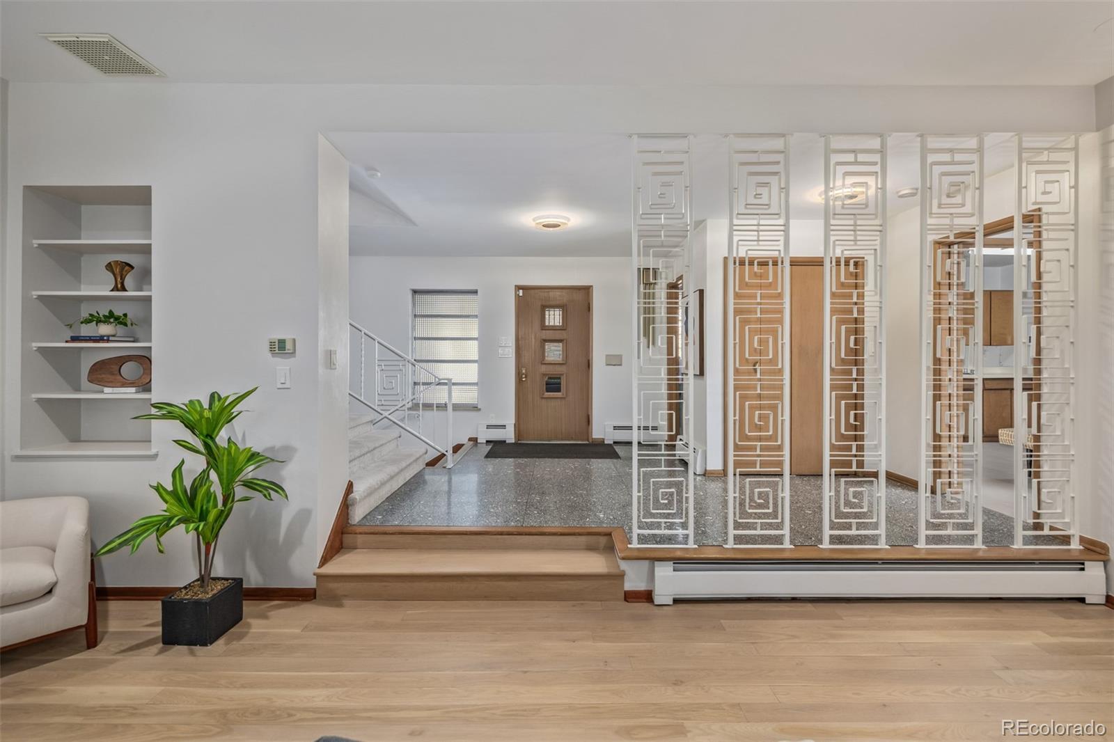 MLS Image #5 for 55  dexter street,denver, Colorado