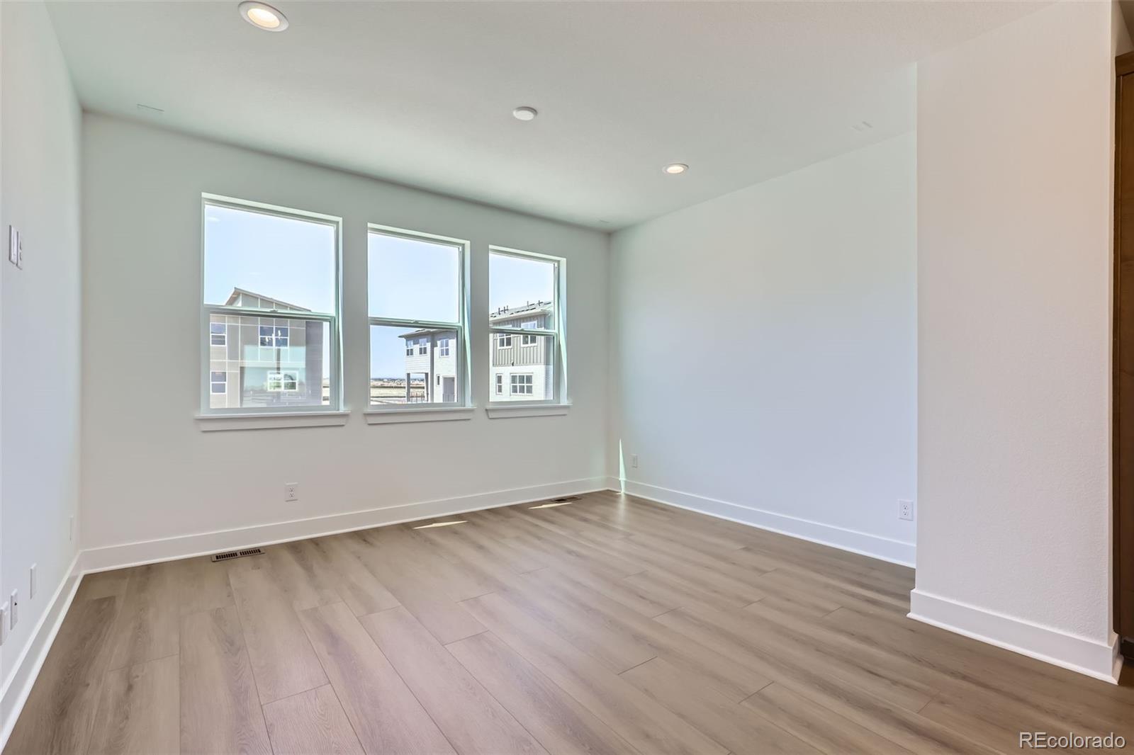 MLS Image #14 for 20578 e 63rd avenue,aurora, Colorado