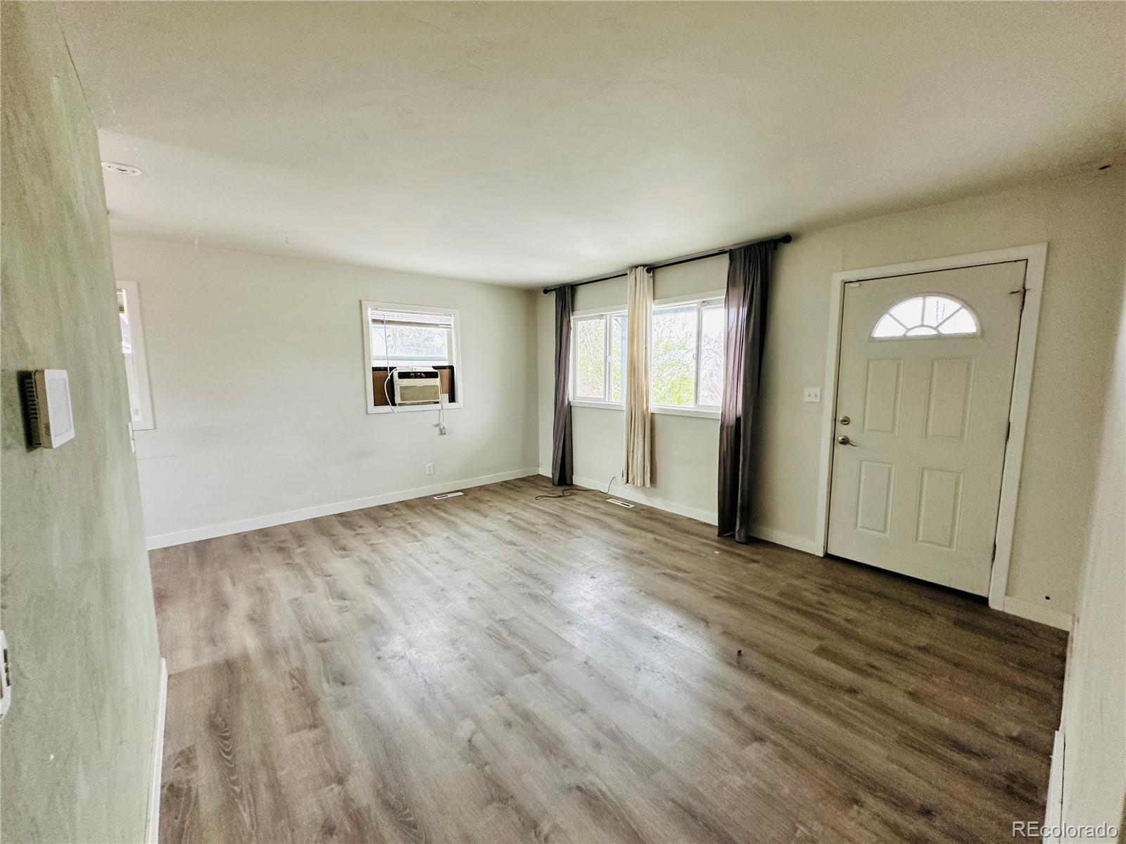 MLS Image #3 for 1170  elmira street,aurora, Colorado