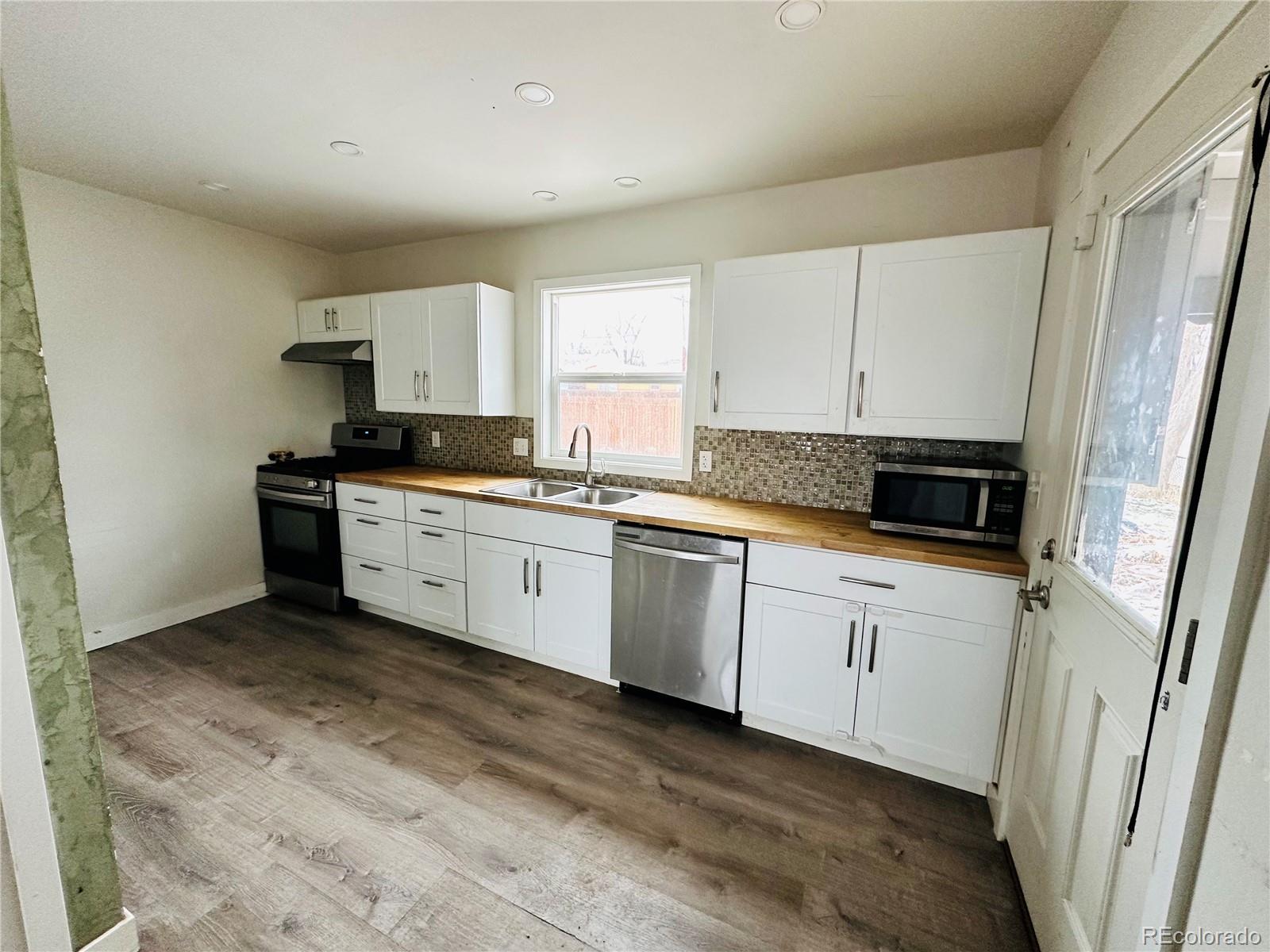 MLS Image #4 for 1170  elmira street,aurora, Colorado
