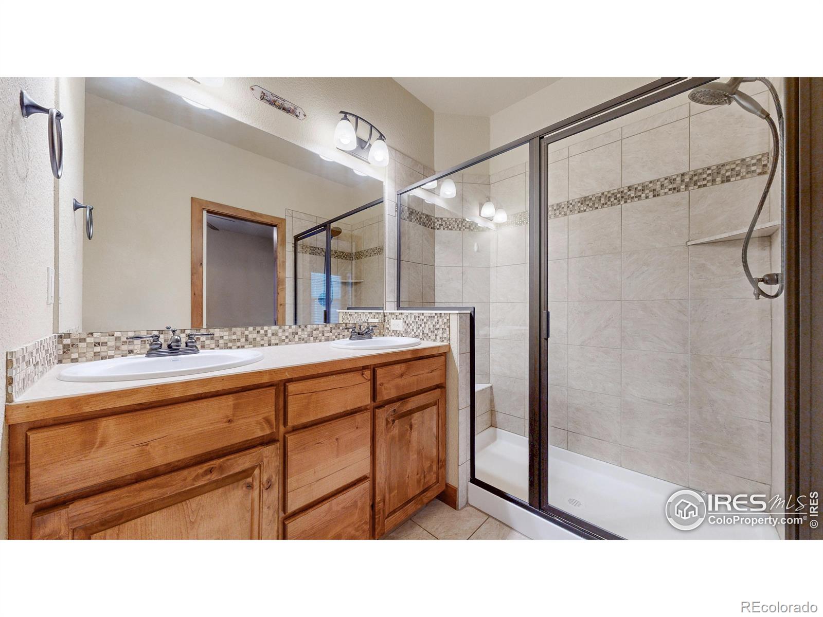 MLS Image #14 for 4675  dillon avenue,loveland, Colorado