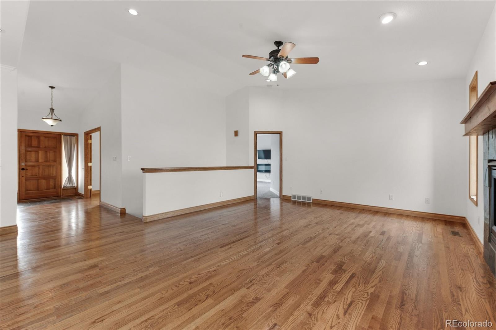 MLS Image #5 for 4145  sudbury road,colorado springs, Colorado