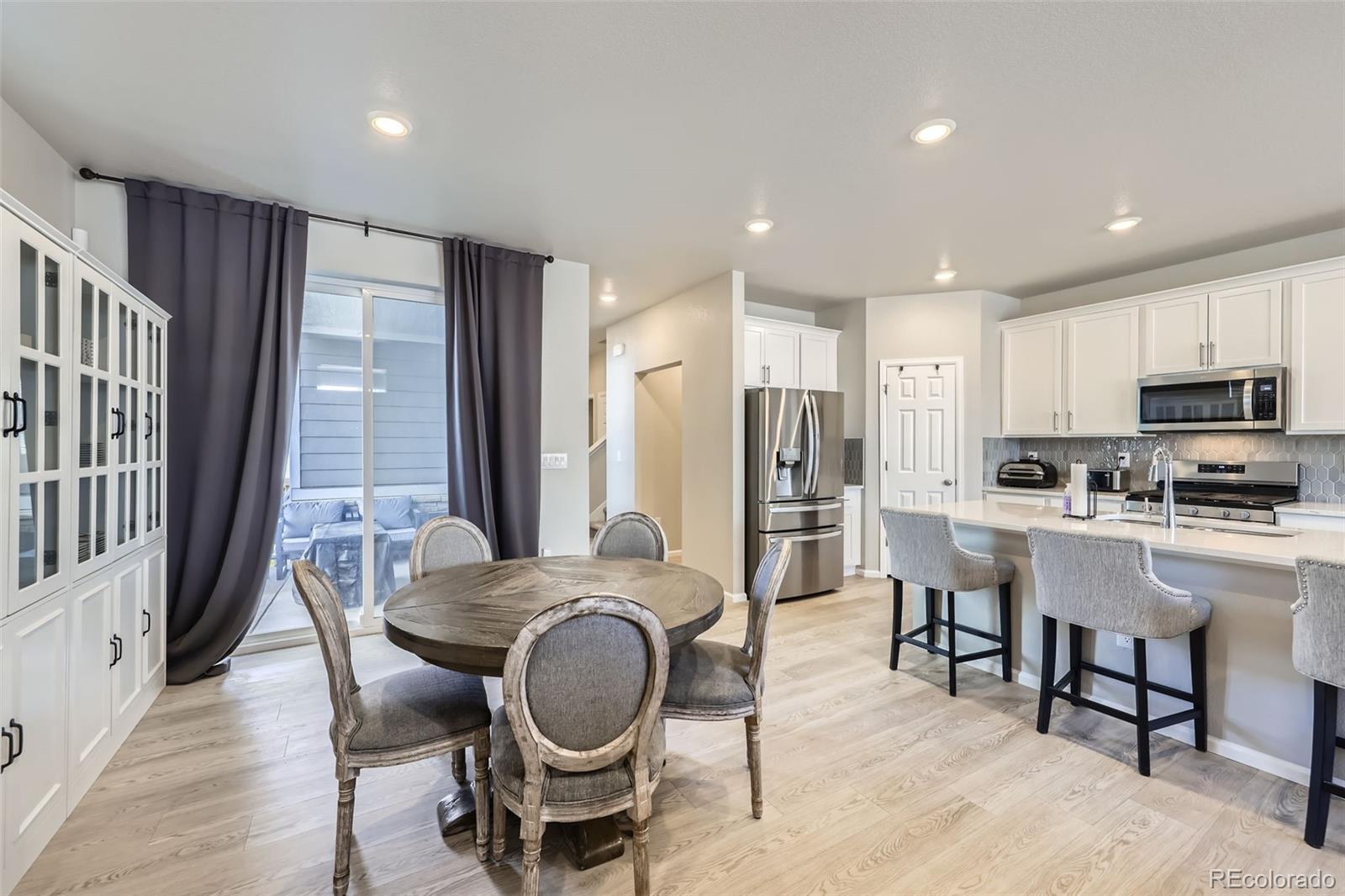 MLS Image #6 for 745 n tempe street,aurora, Colorado