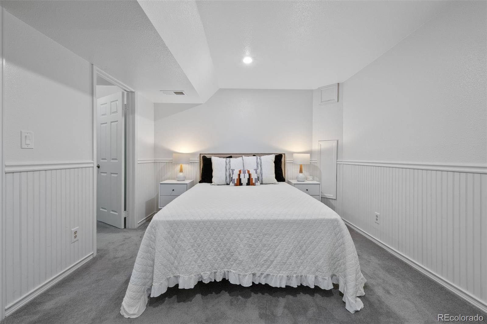 MLS Image #28 for 3057 s fox street,englewood, Colorado