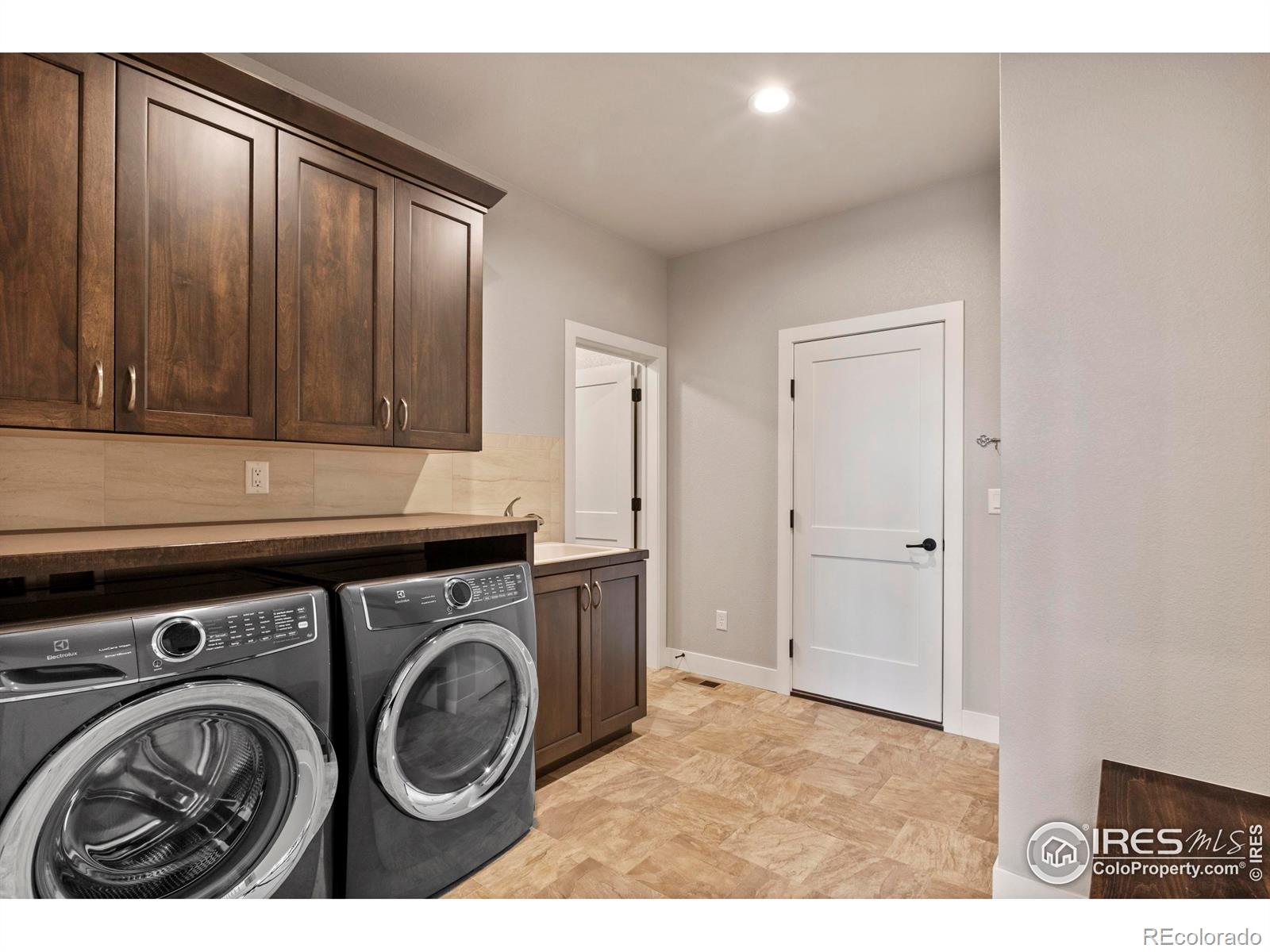MLS Image #20 for 5977  crooked stick drive,windsor, Colorado