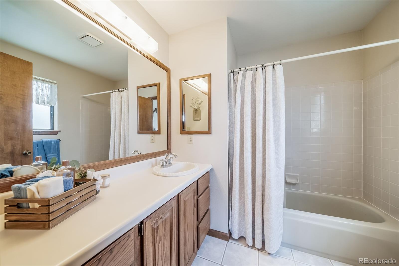 MLS Image #18 for 12973  mesa view road,larkspur, Colorado