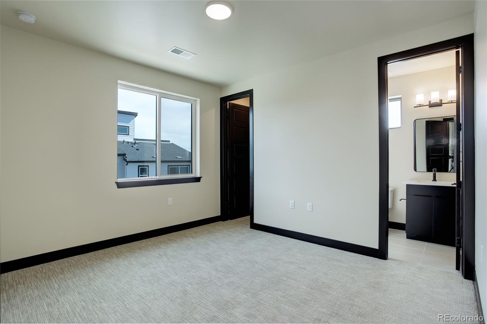 MLS Image #37 for 1778  peak loop,broomfield, Colorado