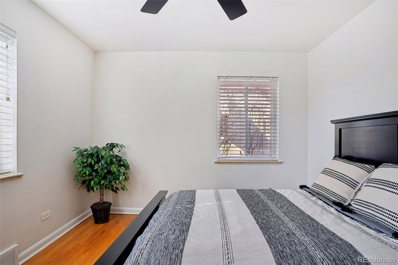 MLS Image #10 for 1580  quince street,denver, Colorado