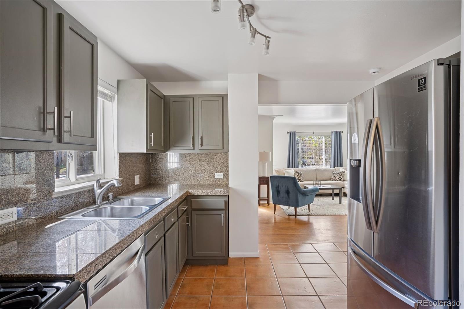 MLS Image #5 for 1580  quince street,denver, Colorado
