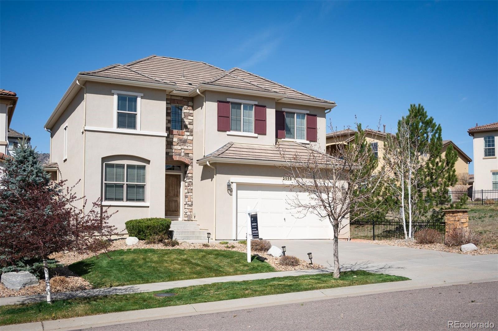 MLS Image #2 for 2559 s kendrick street,lakewood, Colorado