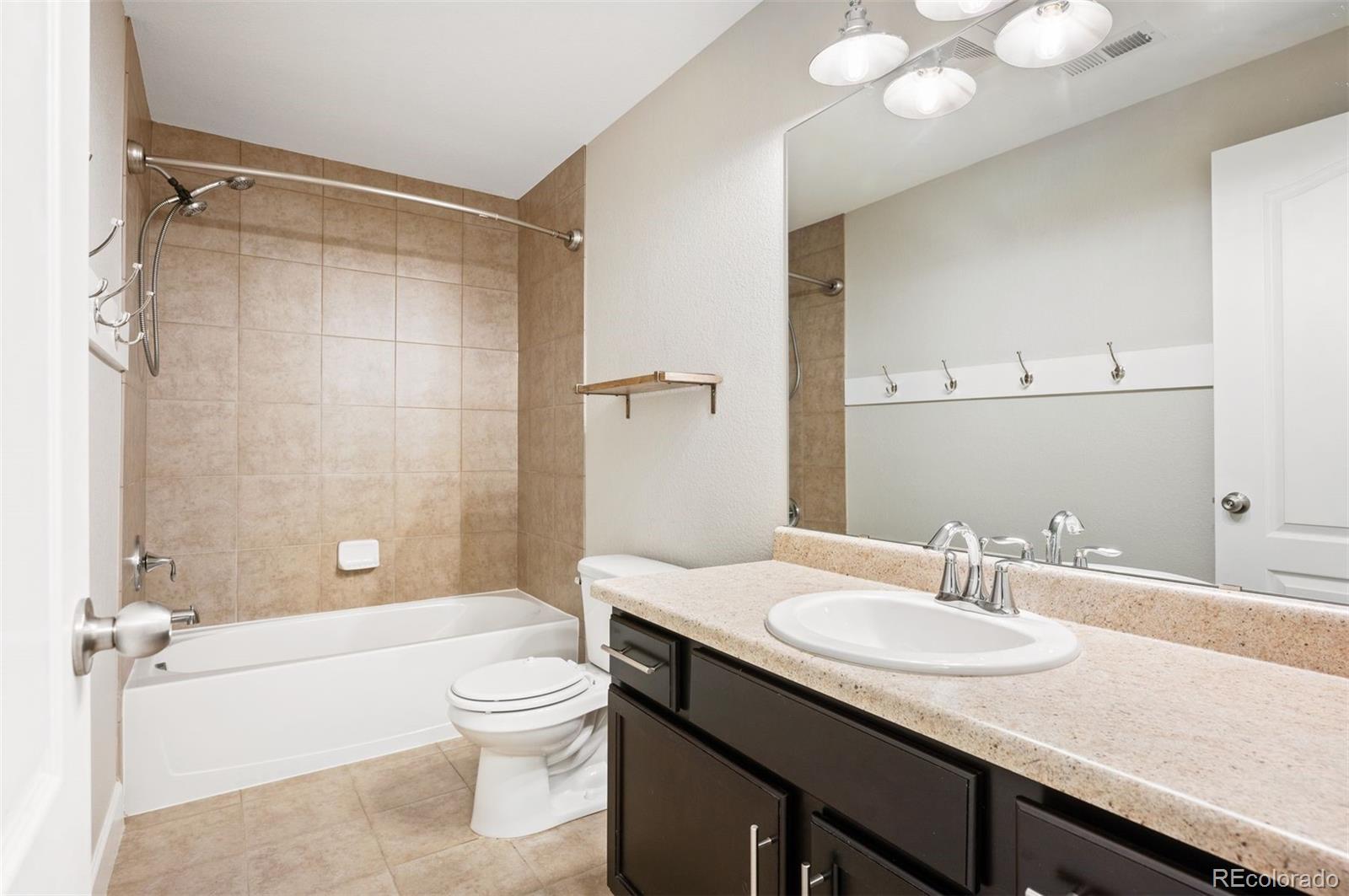 MLS Image #29 for 2559 s kendrick street,lakewood, Colorado