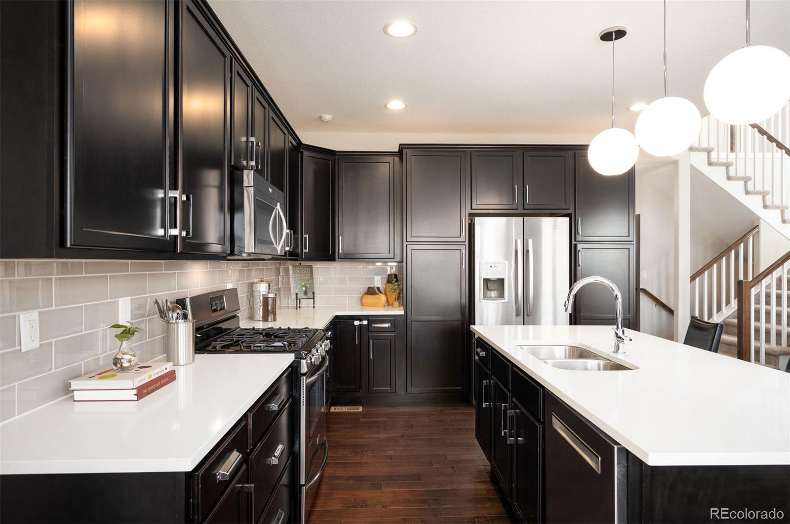 MLS Image #9 for 2559 s kendrick street,lakewood, Colorado