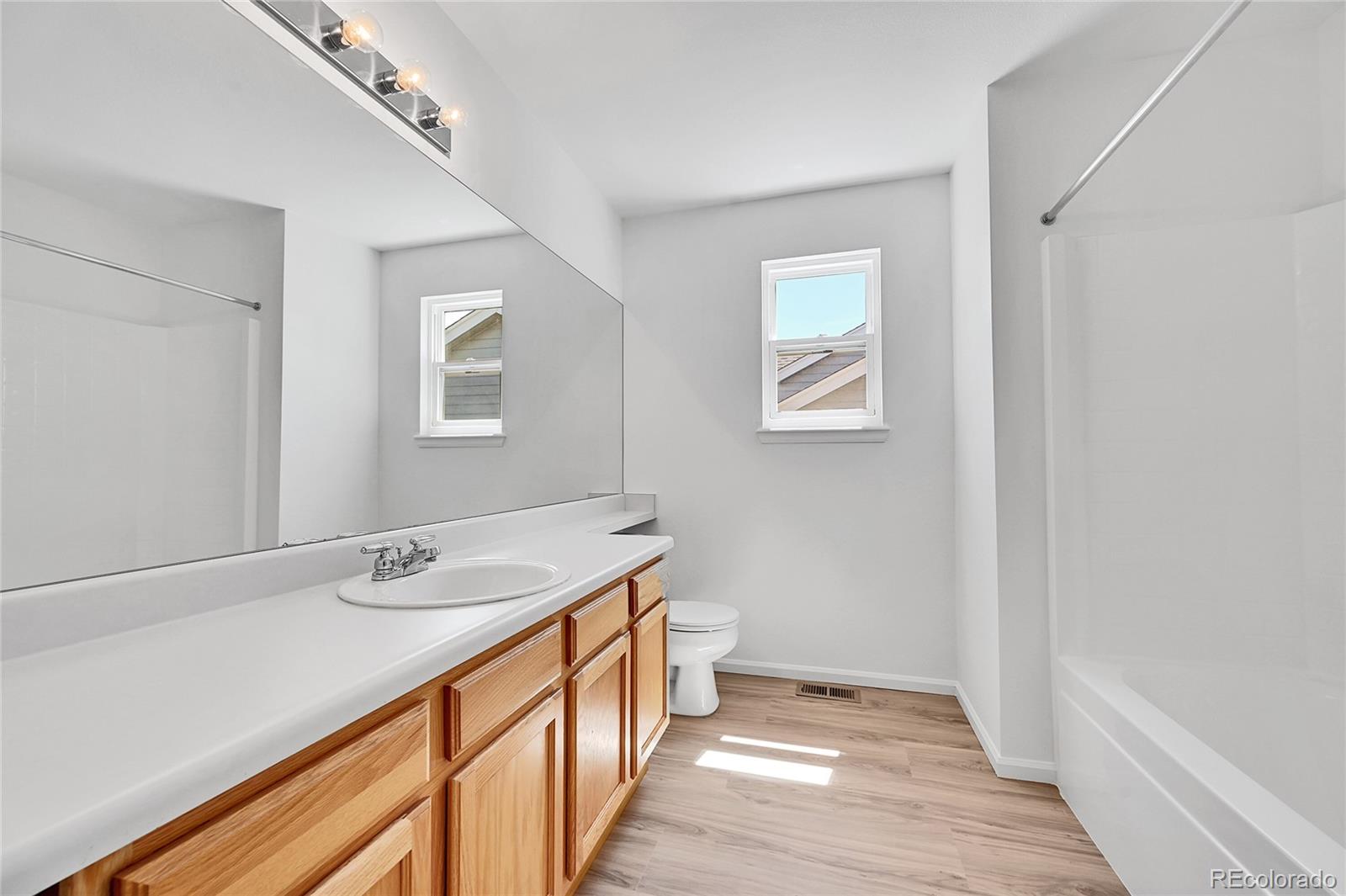 MLS Image #12 for 11963  dahlia drive,thornton, Colorado