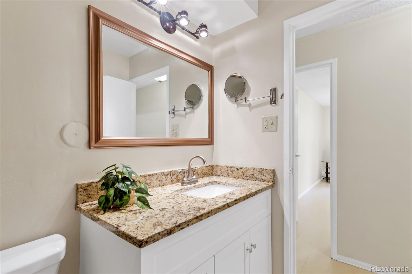 MLS Image #23 for 3022 s wheeling way 107,aurora, Colorado