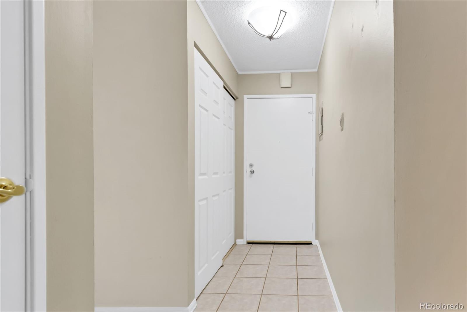 MLS Image #4 for 3022 s wheeling way 107,aurora, Colorado