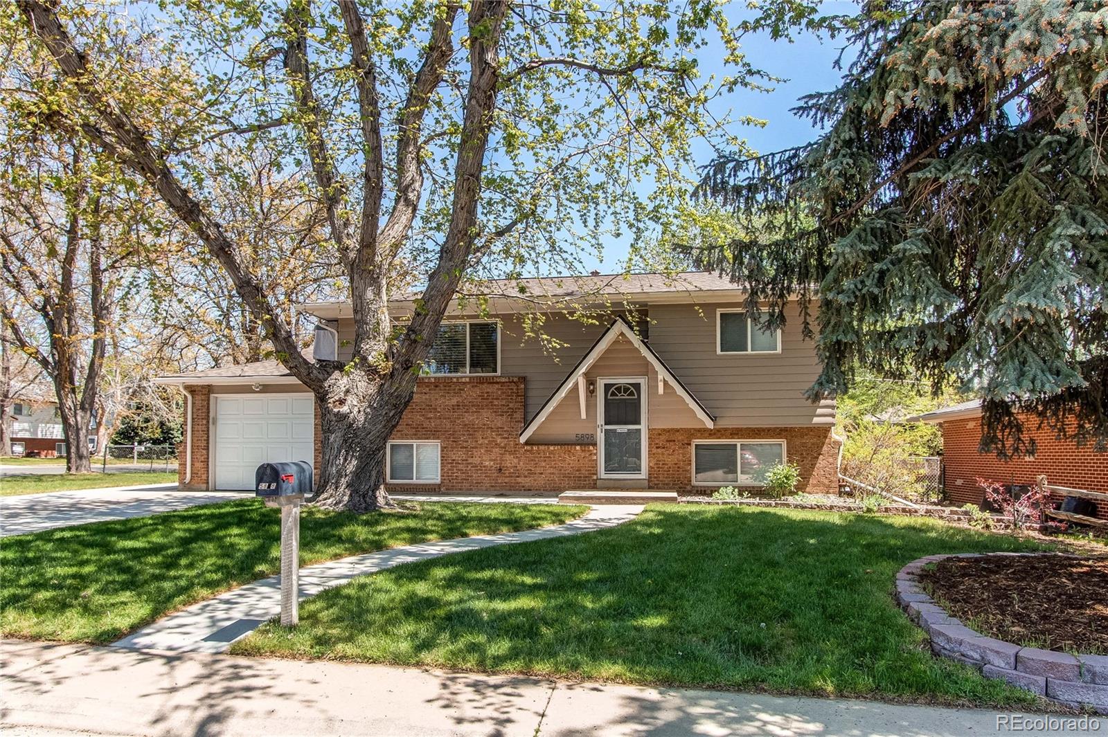 MLS Image #0 for 5898  parfet court,arvada, Colorado