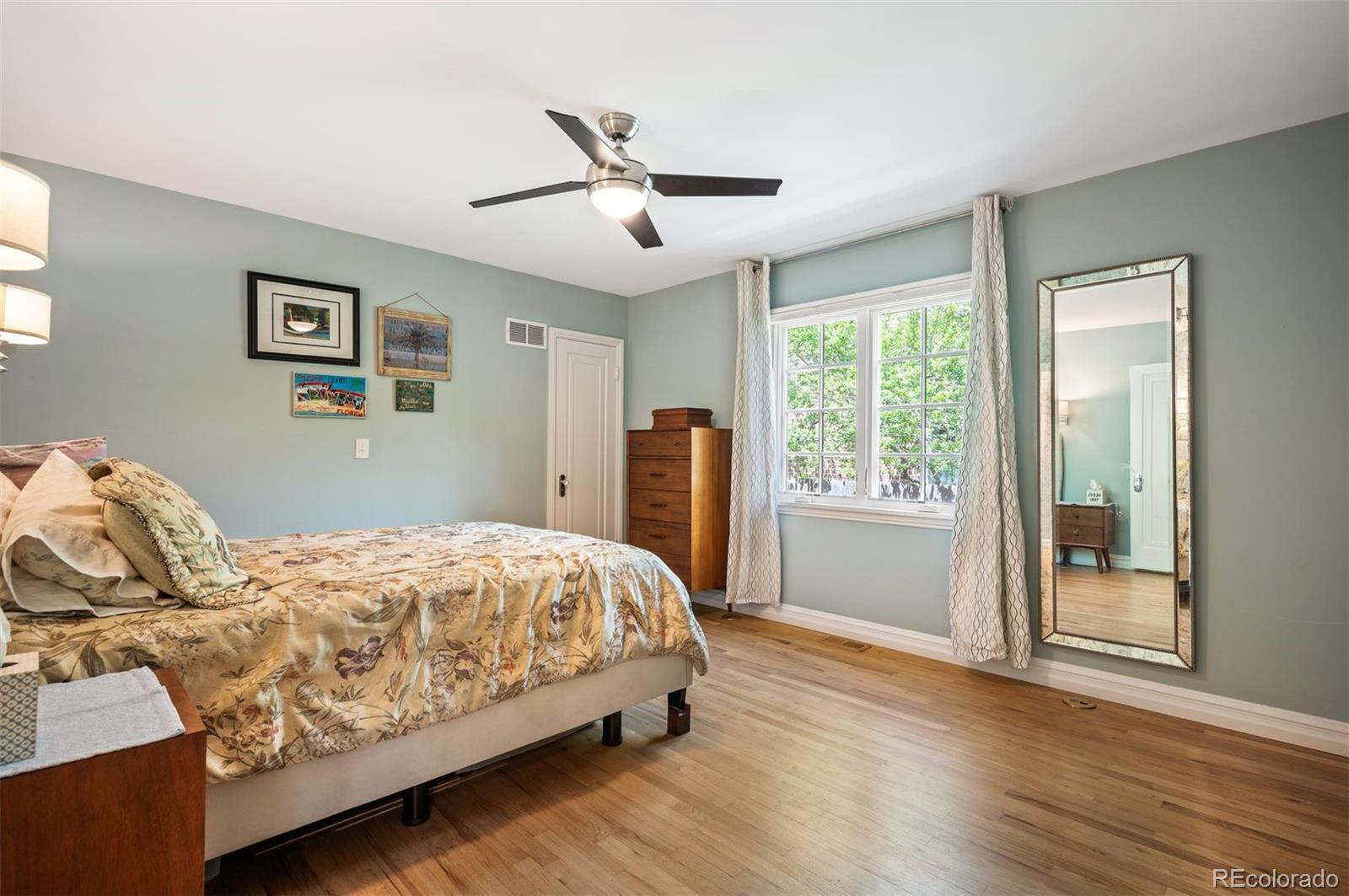 MLS Image #17 for 2300  jasmine street,denver, Colorado