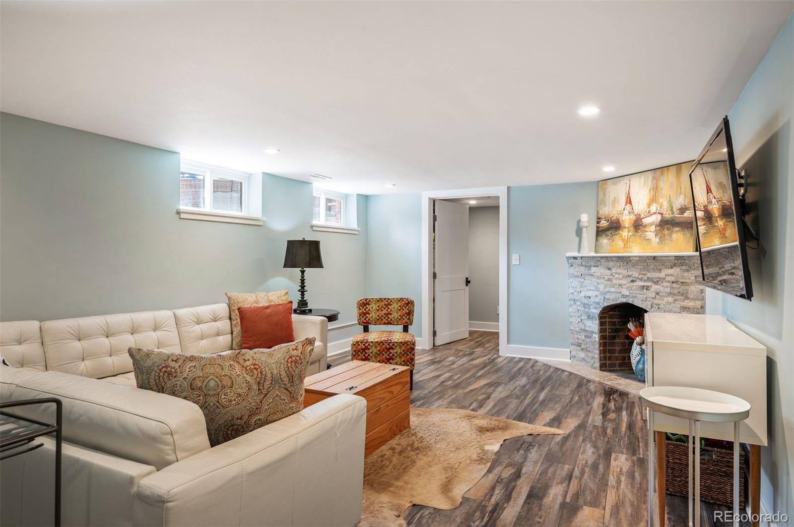 MLS Image #21 for 2300  jasmine street,denver, Colorado