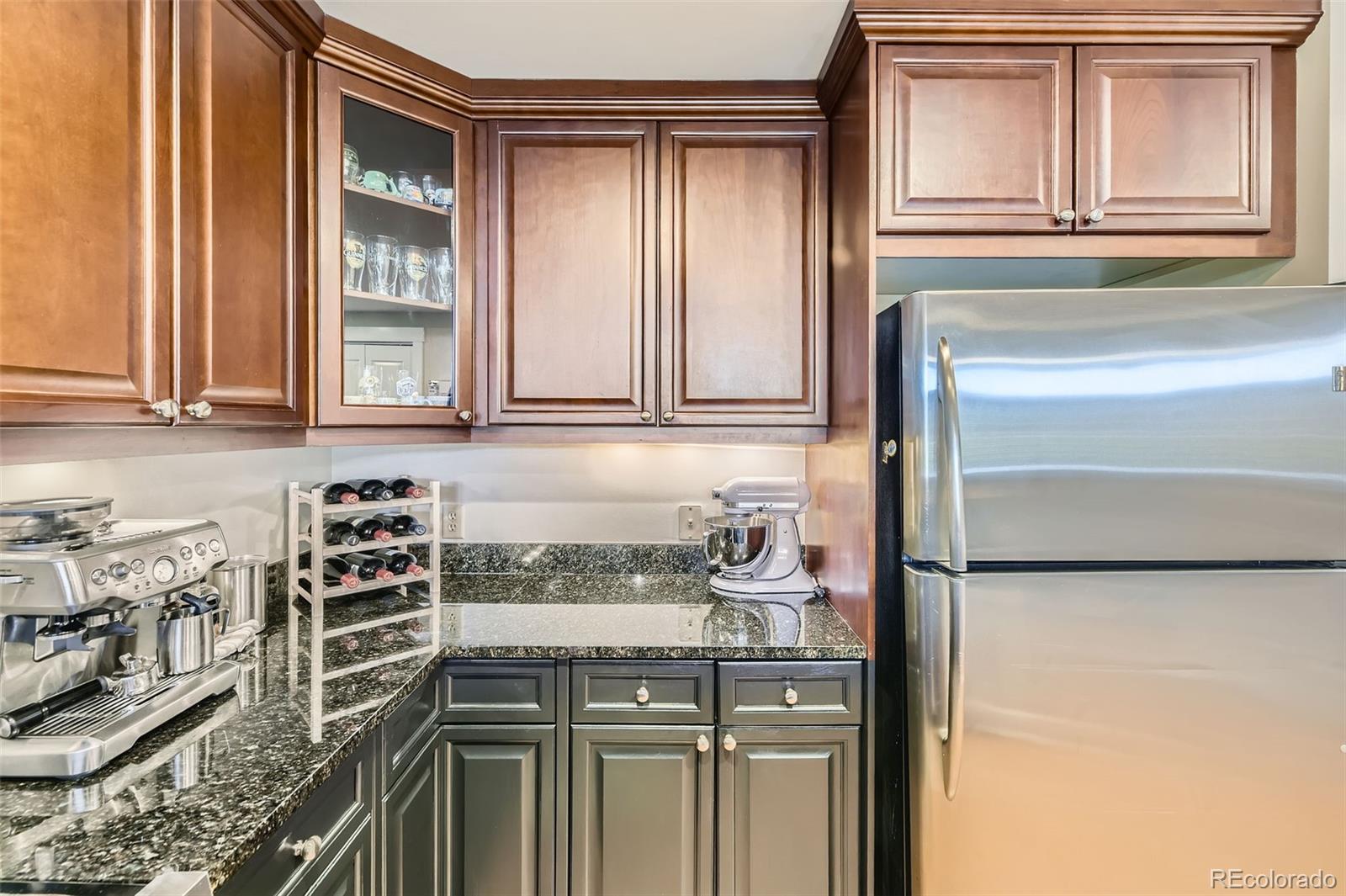 MLS Image #11 for 7220 w bonfils lane 206,lakewood, Colorado