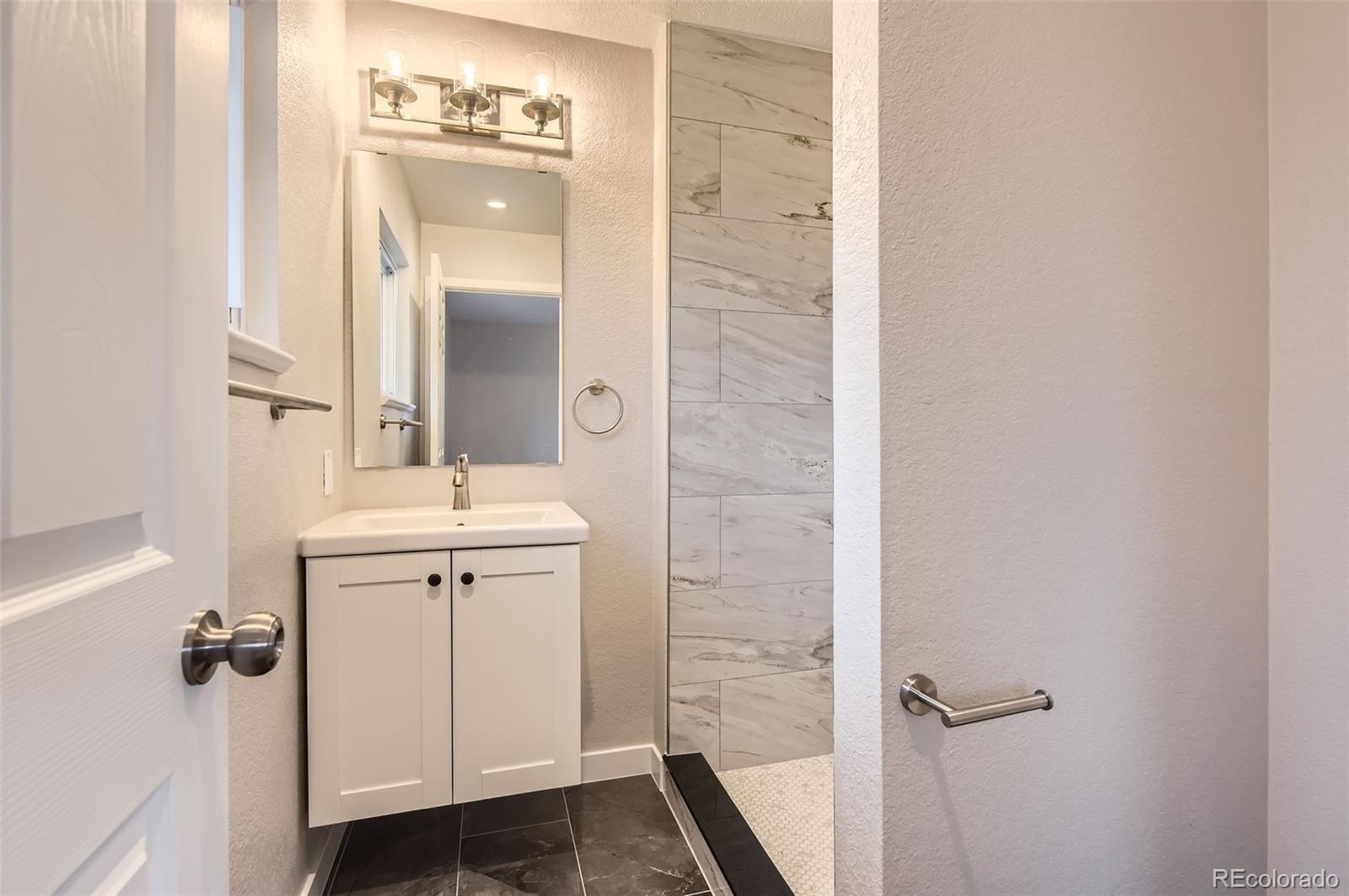 MLS Image #14 for 8097 e lehigh drive,denver, Colorado