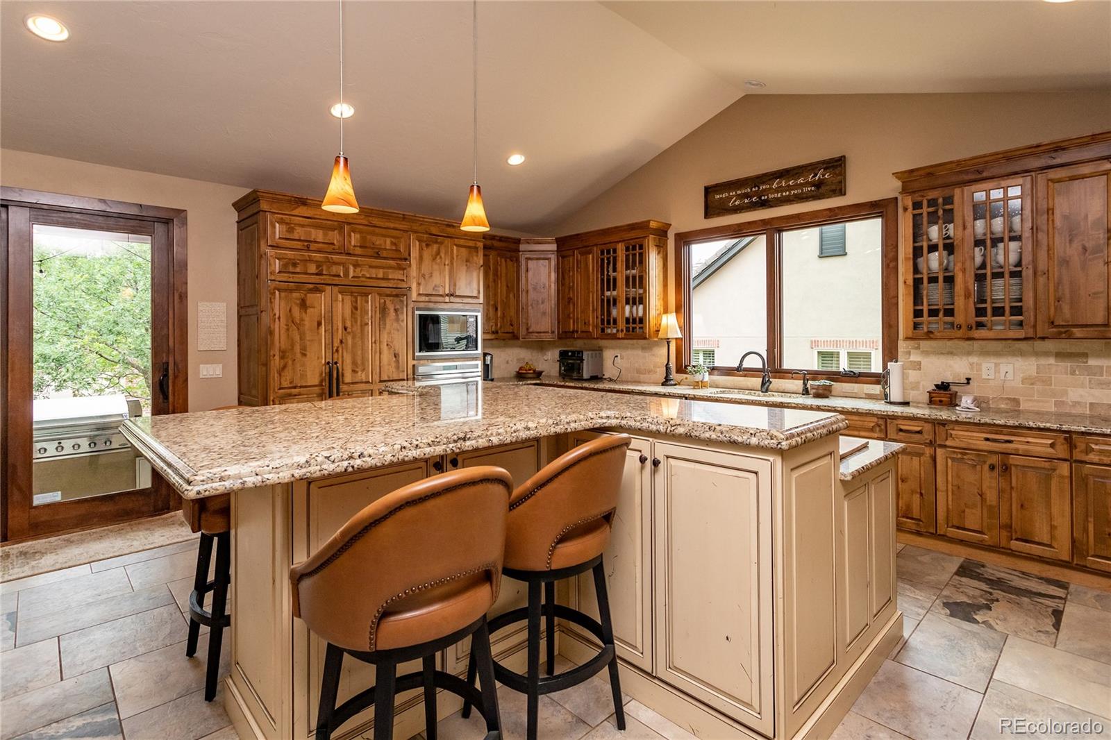MLS Image #5 for 1915  cantwell grove,colorado springs, Colorado
