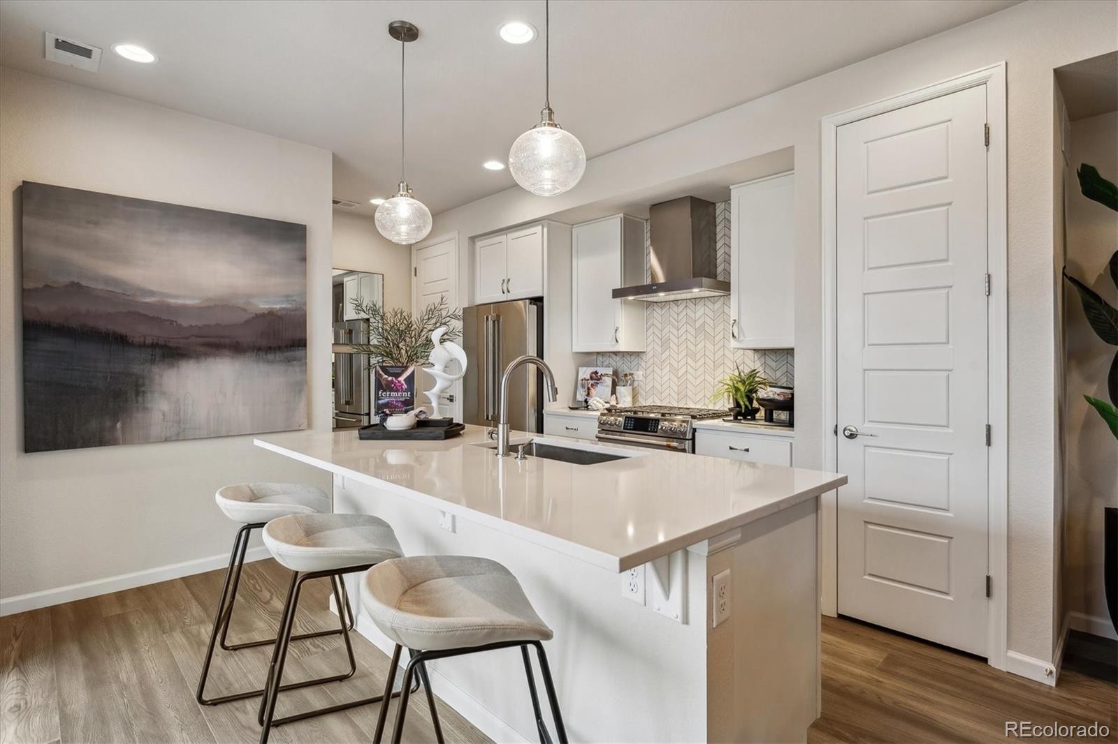 MLS Image #4 for 4588 s versailles street,aurora, Colorado