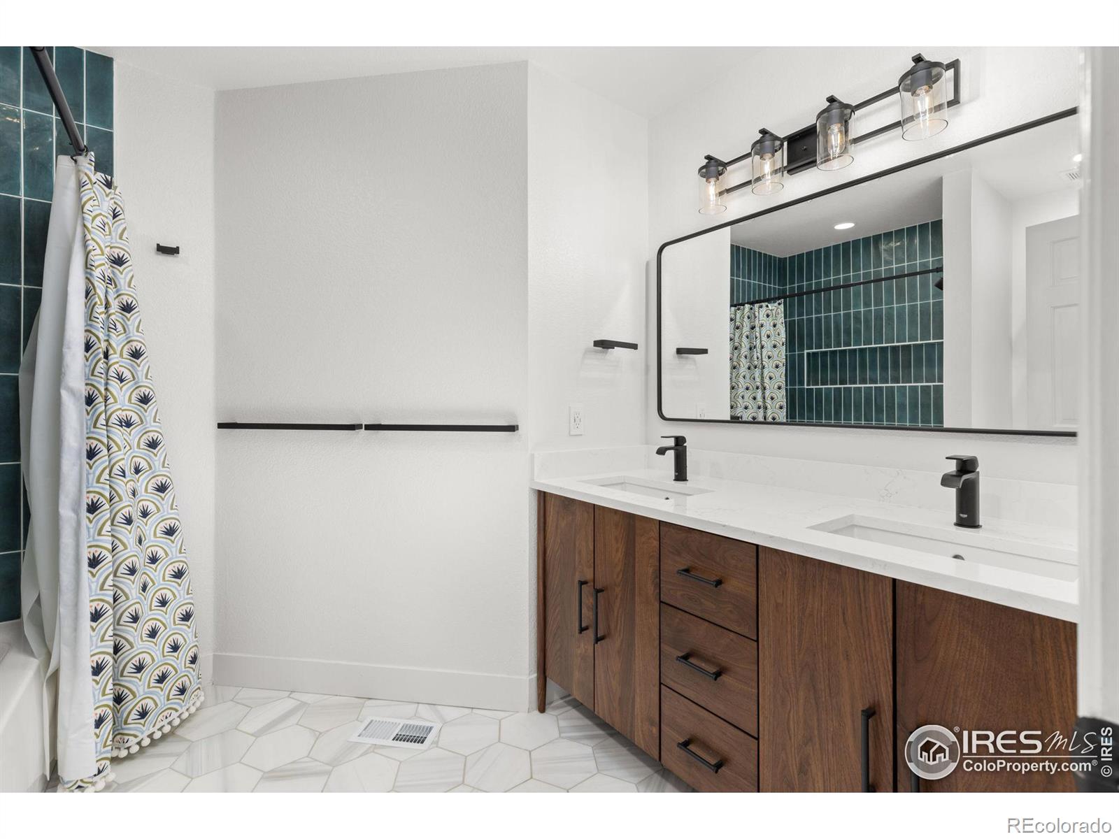 MLS Image #20 for 501 w linden street,louisville, Colorado
