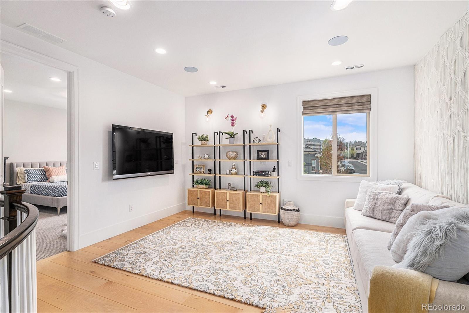 MLS Image #28 for 7033 e lake circle,centennial, Colorado